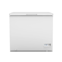 Load image into Gallery viewer, Vitara 7 Cubic ft. Chest Freezer
